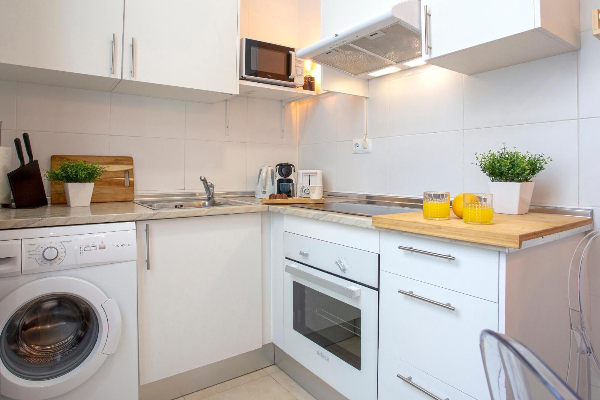 Apartamento Reformado En Malaga Centro By Rent Me Экстерьер фото